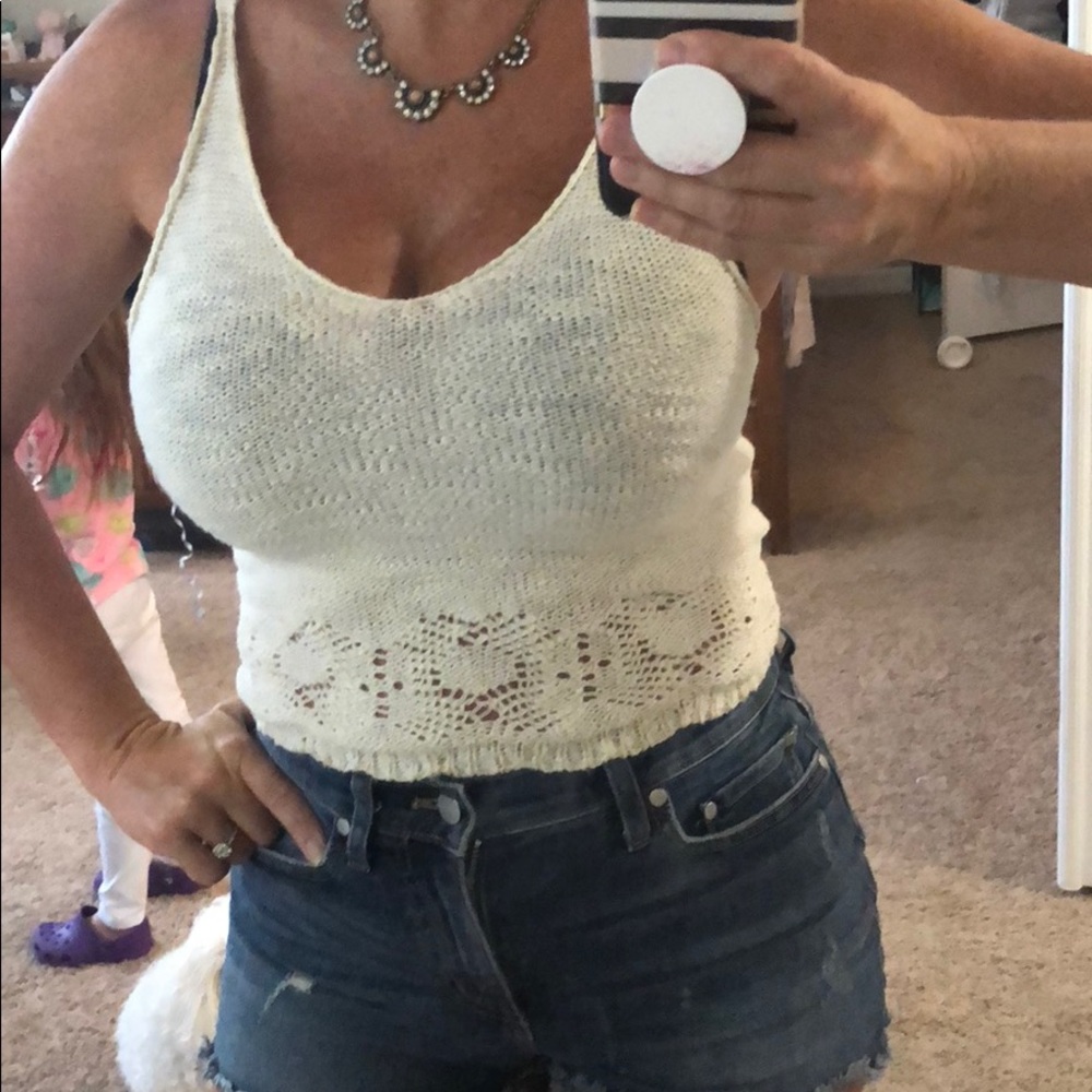 Tank Sweater - Picture 5 of 7